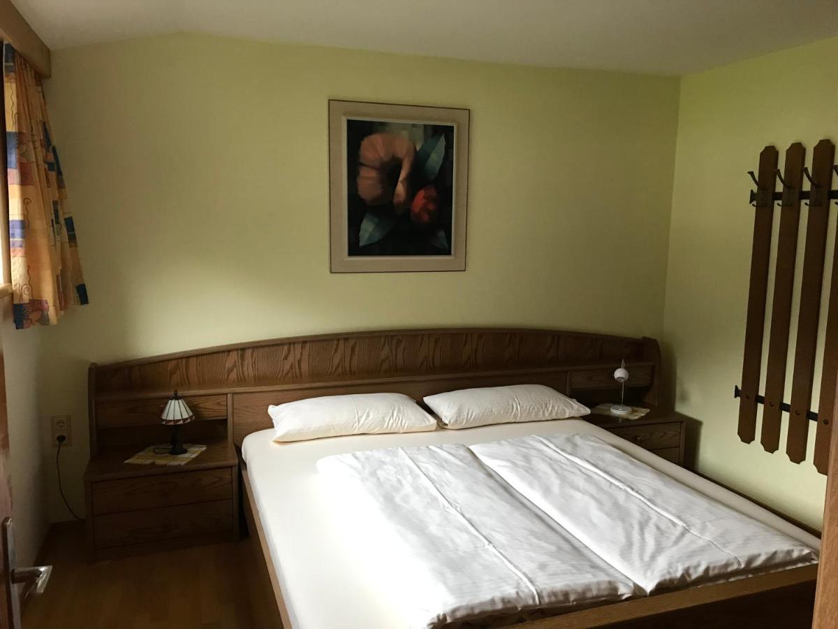 Pony-Ziegen-Hasen-Ranch Bichlbach Apartment Exterior foto