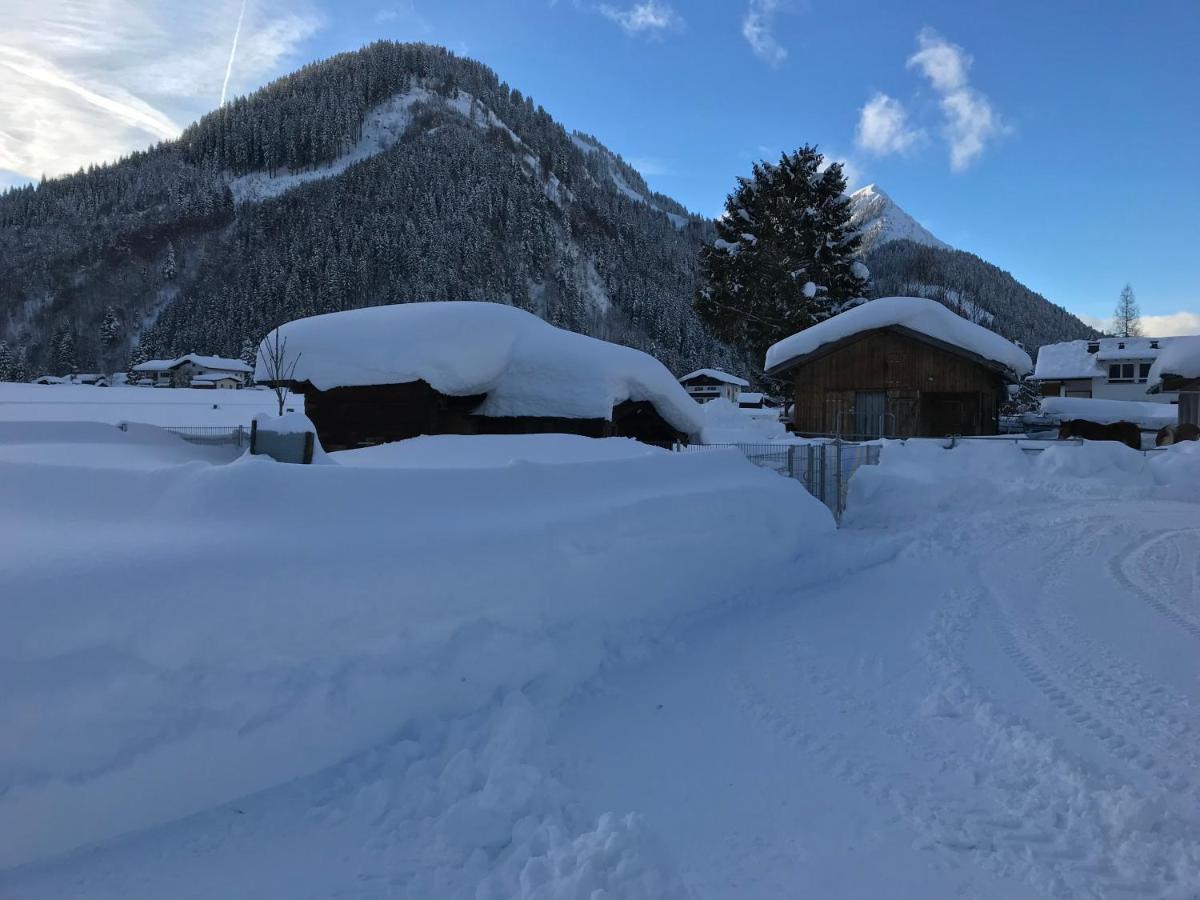 Pony-Ziegen-Hasen-Ranch Bichlbach Apartment Exterior foto